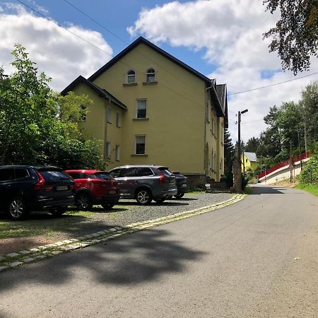 Ferienwohnungen Siebenlehn Am Romanus Freibad Exteriör bild